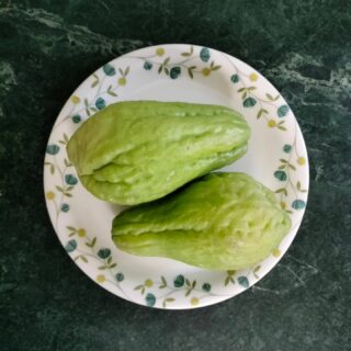 What you call it? In Himachal Pradesh it's "Lanku" (लंकु) 🤤

#FitFoodie #Yummy #Tasty #NativeFood #himachal #himachalfood #Foodie #foodies #foodblogger