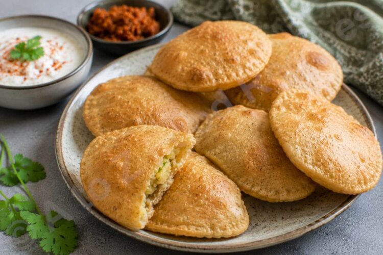 Aloo Ki Puri