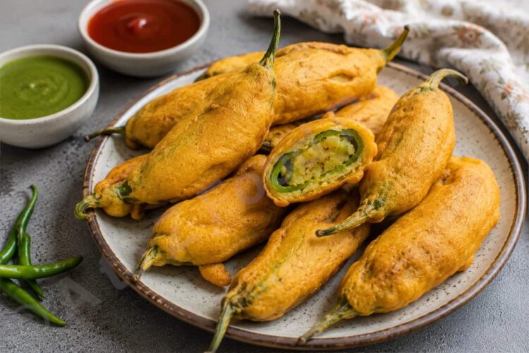 Mirchi Vada